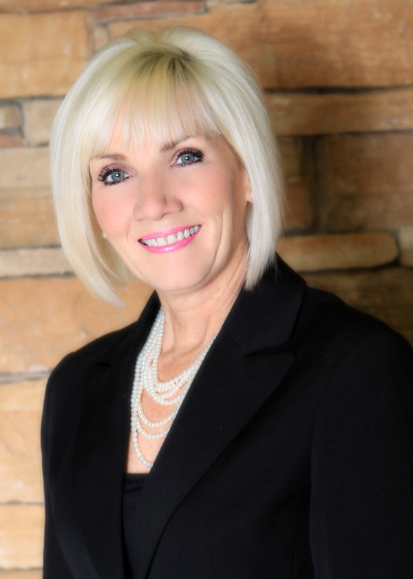 Pam Deering named 2015 Oklahoma Superintendent of the Year